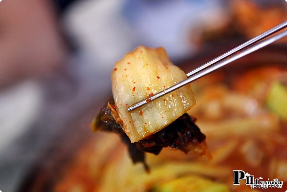 목동맛집-지례 흑돼지 두루치기.푸짐한 고기에 반하는 이맛-지례 흑돼지