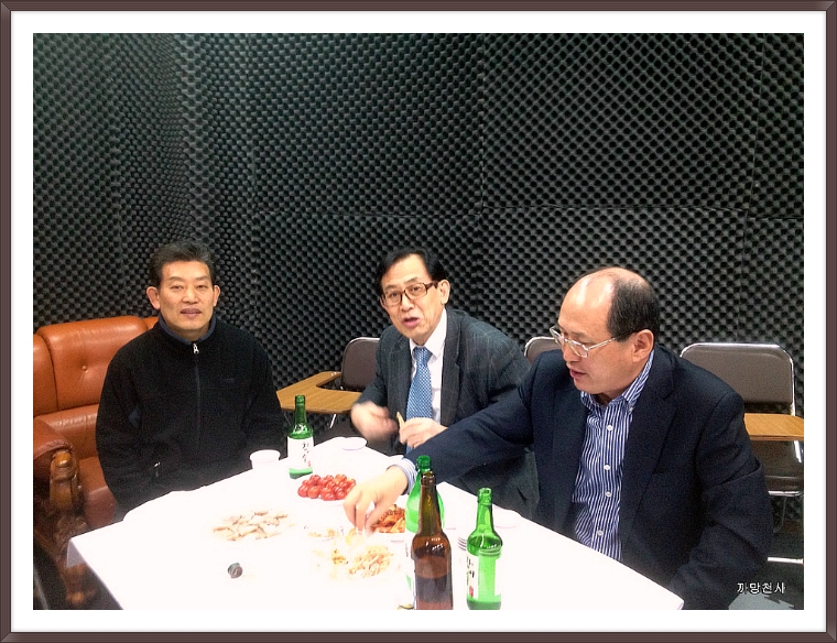 모임스튜디오 이미지