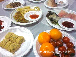 맛난 음식을 함께 먹으면서 ~명절 즐기기