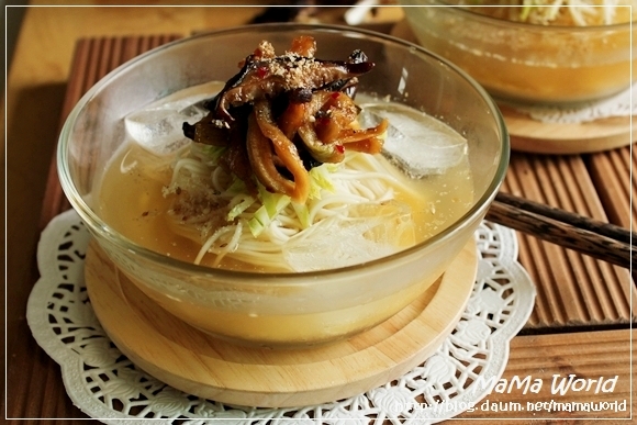 말랭이국수 이미지