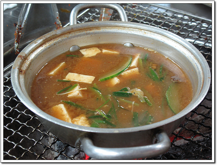 춘천중앙로숯불닭갈비 이미지