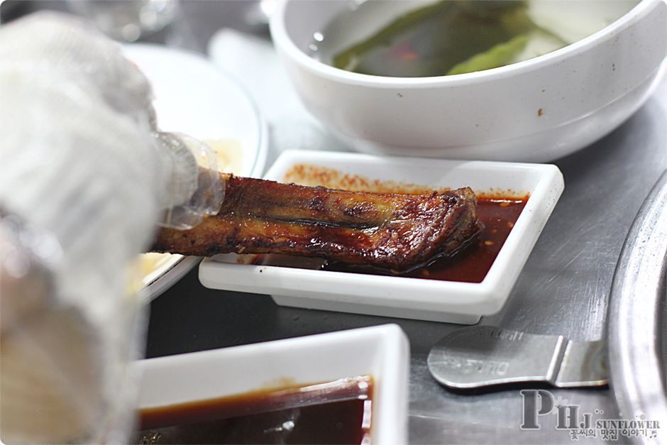 신당맛집/중구맛집-연탄불에 구워 더욱더 맛있는 등갈비의 맛집을 가보니..-연탄창고