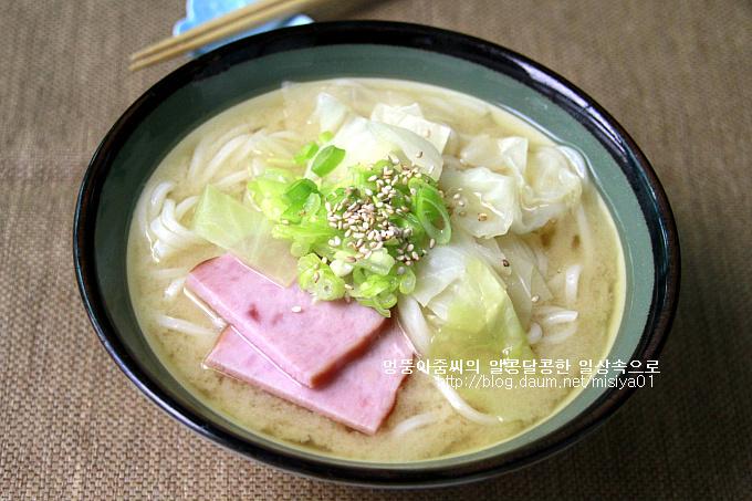 구수한 국물맛~ 미소(일본된장) 우동