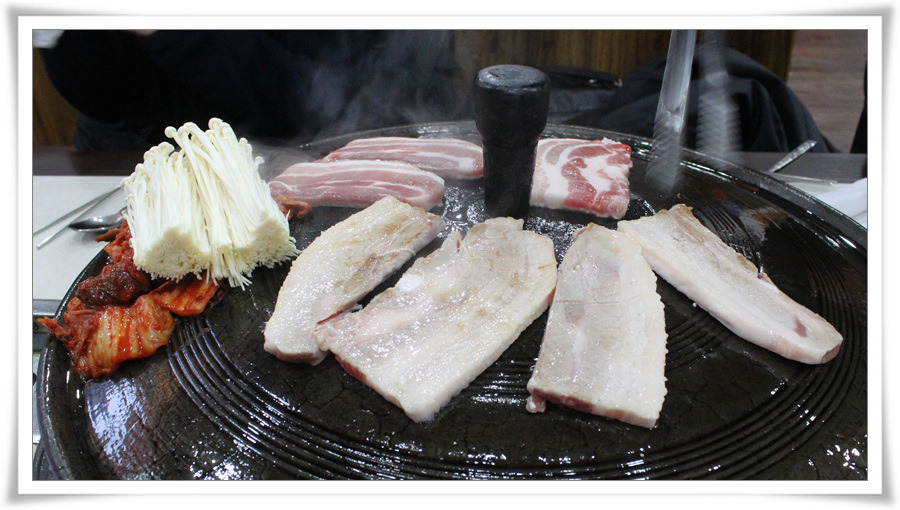 고향솥단지삼겹살 이미지