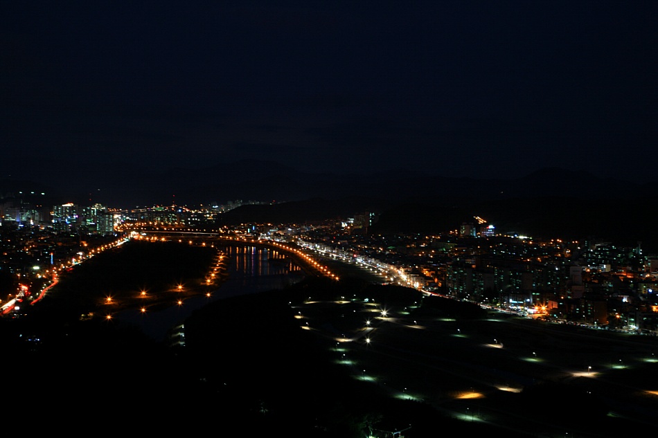 2013년12월28일=울산/남산루 에서 바라본 태화강.십리대밭교 야경