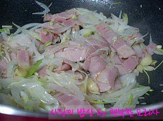 더블클릭을 하시면 이미지를 수정할 수 있습니다