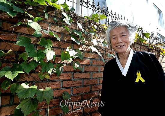 "내가 싼 똥과 오줌을 핥으라고? 난 절망했다" / 오마이뉴스