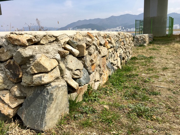 봄이오는 낙동강 하류 생태공원 풍경