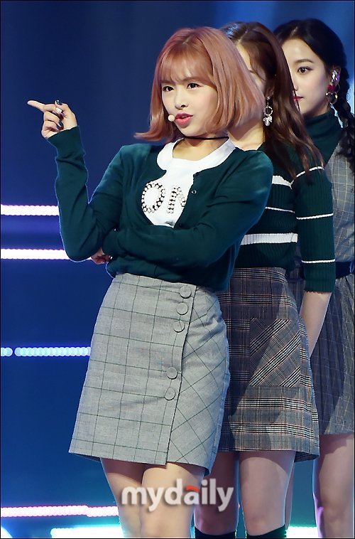 에이프릴 채원