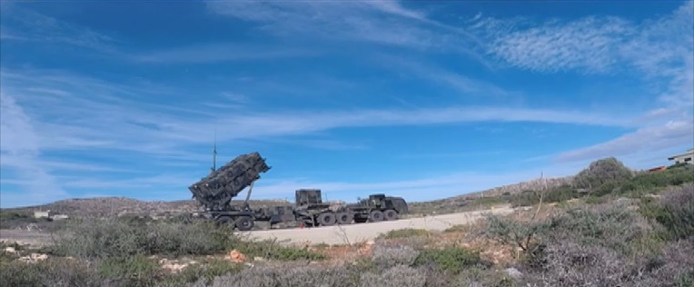 미 육군 제 10 방공 미사일 사령부의 패트리어트 미사일 발사 테스트-US 10th Army Air and Missile Defense Command  firing Patriot Missile