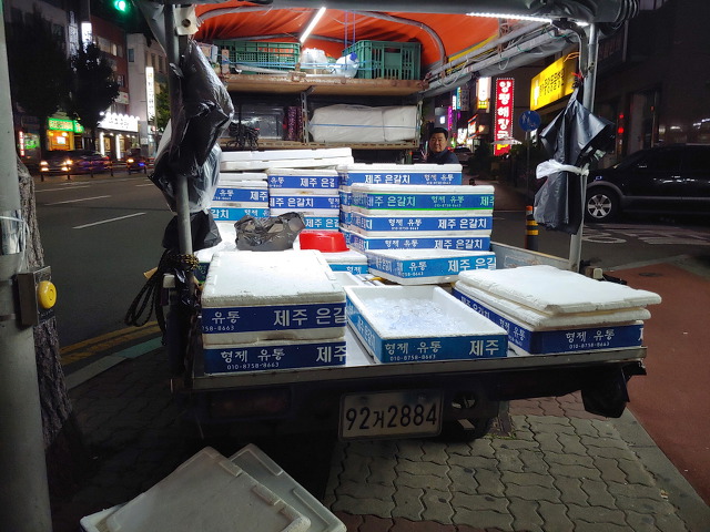 자비행(慈悲行)은 저 멀리 있는 것이 아니라