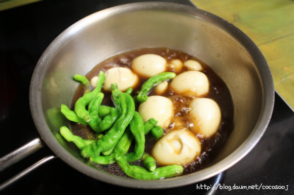 꽈리고추... 달걀을 넣은 든든 밑반찬 소고기장조림~