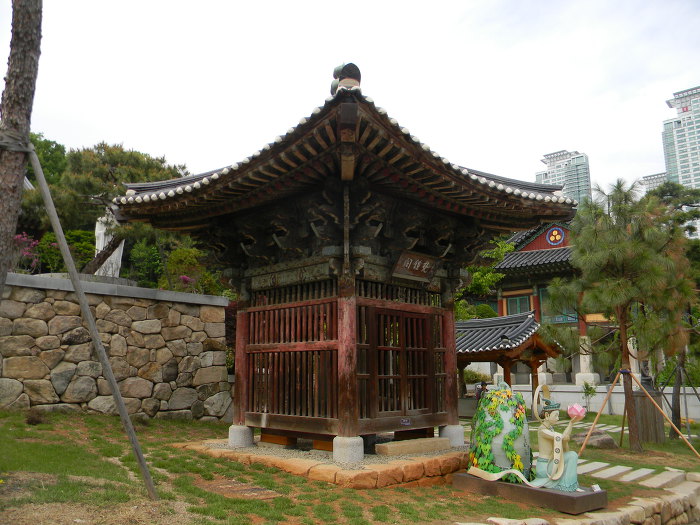 봉은사 법왕루와 미륵전, 연지관세음보살상, 처음으로 구경한 판전 내부 (봉은사 비로자나불도와 비로자나불)